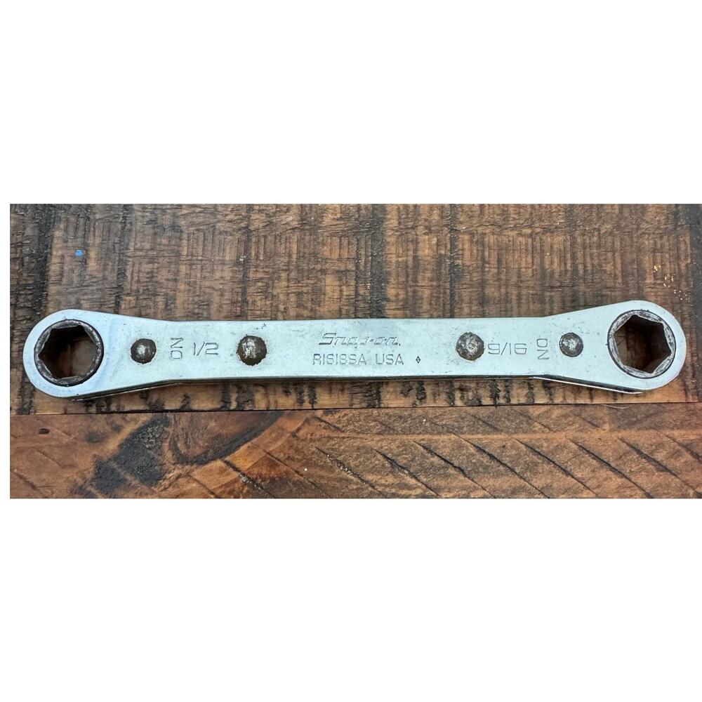 Vintage Snap-On Tools Ratcheting Box Wrench 12pt 3/8-7/16 R1618SA USA